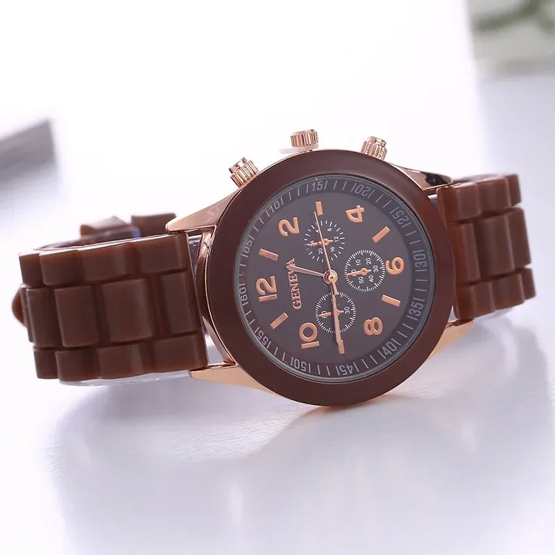 Fashion Women's Watches Casual Silicone Band Analog Quartz Watch (Without Box)