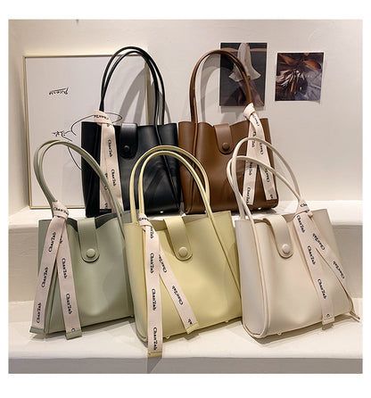 New Fashion Shoulder Bag Underarm Handbag Simple Retro Large Bag Capacity Women's Bag Lightweight Letter Bag