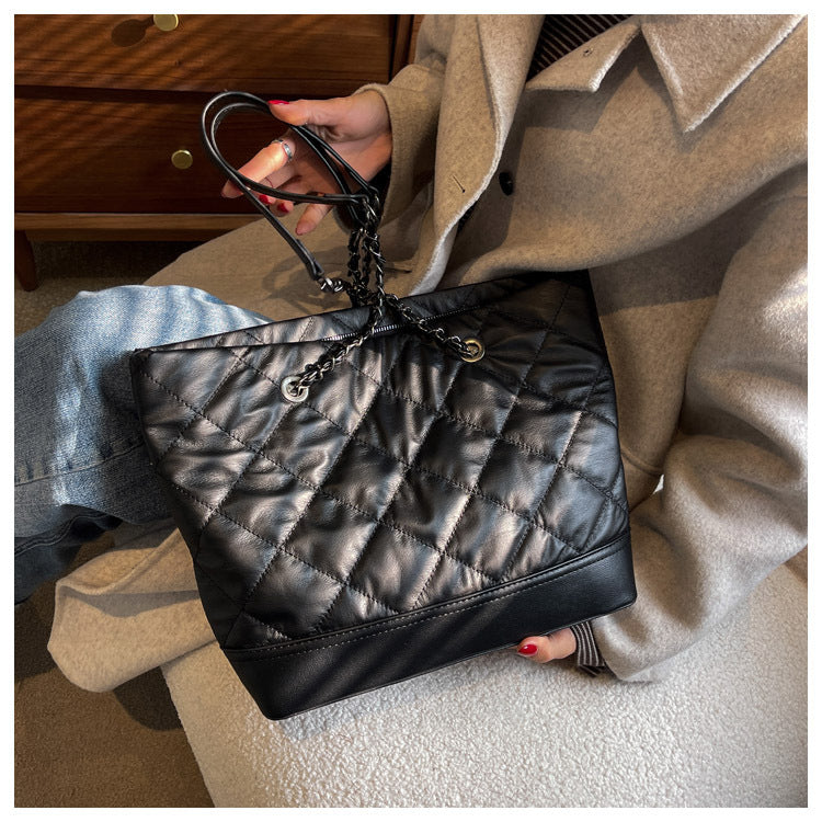 Fashion Chain Bag Women's New Simple Diamond Trend Tote Bag Texture Underarm Shoulder Bag