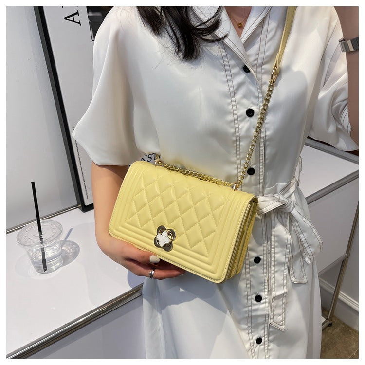 Fashion Chain Bag Flower Small Turn Lock One-Shoulder Messenger Bag New All-Match Rhombus Women's Bag Chain Bag