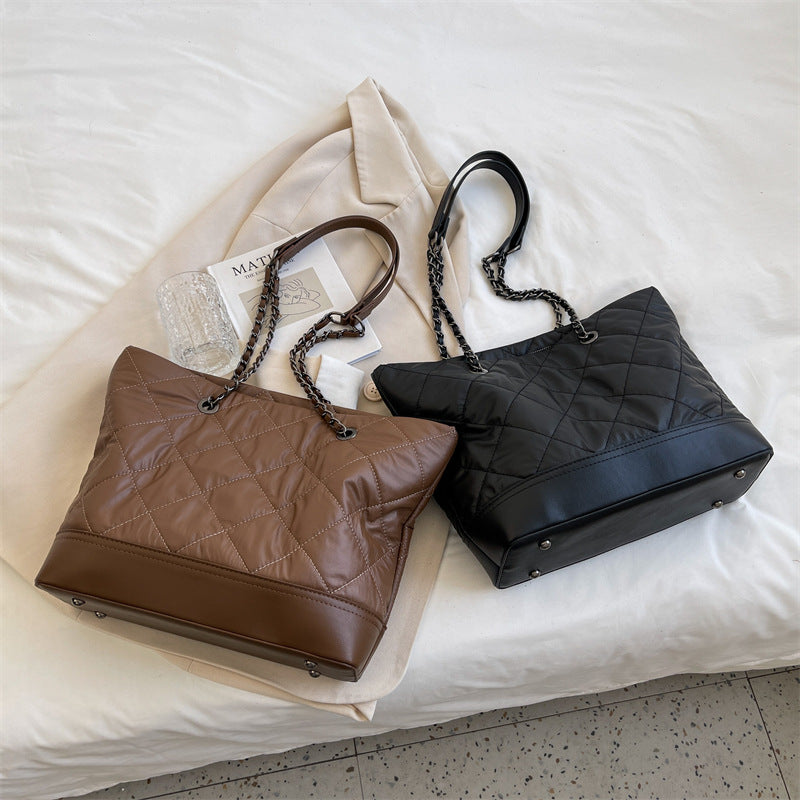 Fashion Chain Bag Women's New Simple Diamond Trend Tote Bag Texture Underarm Shoulder Bag