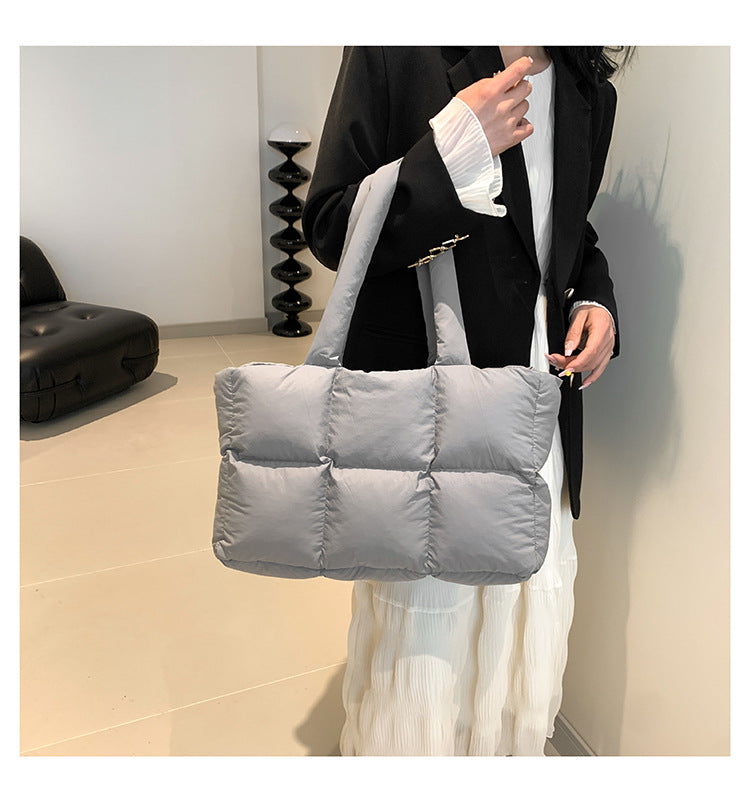 Women Tote Handbags Quilted Plaid Bag Retro Trendy Checkered Waterproof Shoulder Bag Solid Color Winter Soft Large Capacity Bags