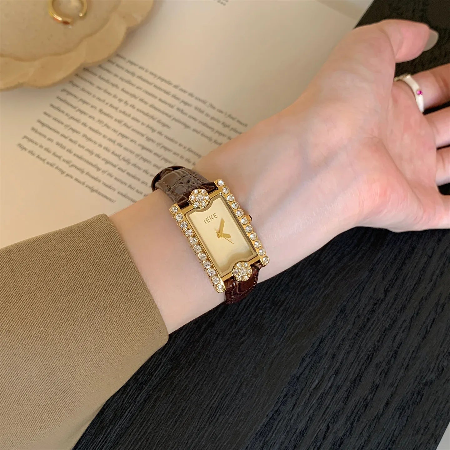 Rectangular Diamond-set Women's Quartz Watch High-end Temperament Simple Fashionable Watches Belt Wristwatch Match Items Gifts
