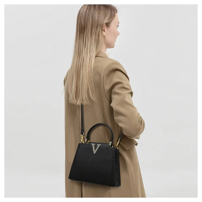 Women's handbag, new fashion versatile bucket bag, high-end bag, large-capacity commuter crossbody bag for women