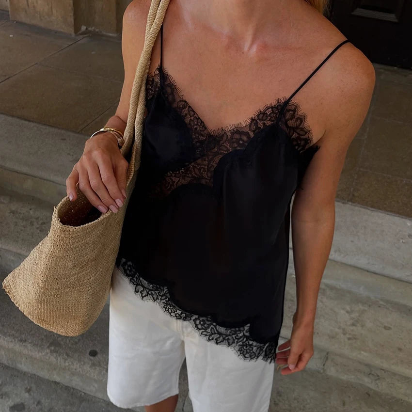 Linad Sexy Black Backless Lace Camisole Women Street Chic Spaghetti Strap Tops Female Casual Patchwork Silk Vest Female 2025