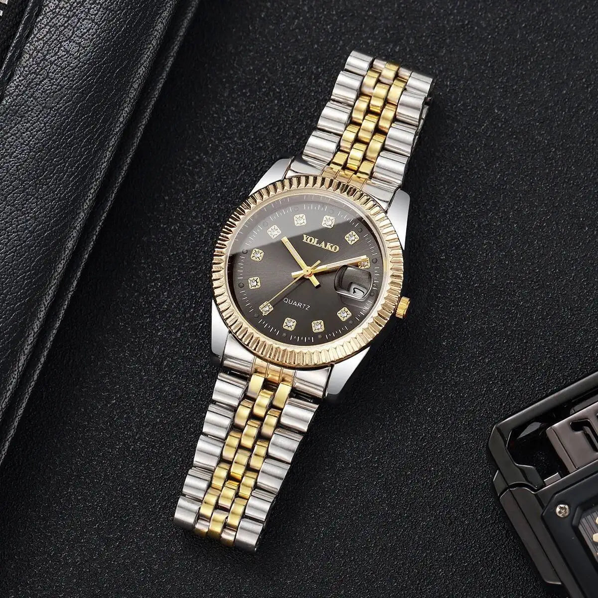 Luxury Rhinestone Men Business Watches Fashion Women Quartz Watch with Calendar Clock Gift（Without Box）