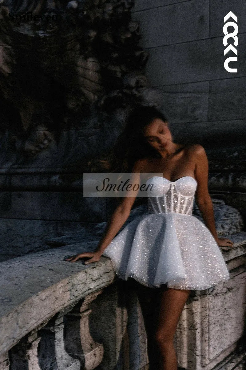 Smileven Short Wedding Dress A Line Sweetheart Neck Shiny Glitter Bride Dresses Mini Sweetheart Neck Vestido de novia Customized