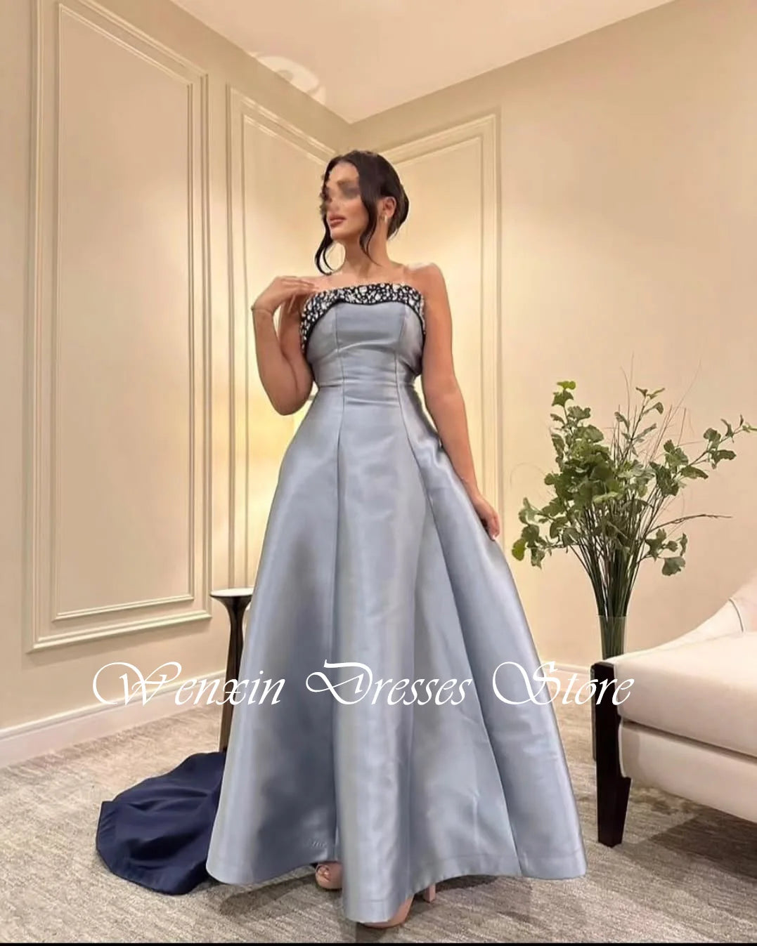 Customized Elegant  Satin Evening Dress Exquisite Strapless Sleeveless Homecoming Dresses Temperament Special Occasion Gowns
