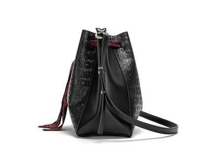 Women's Bag New Fashion Large Capacity Shopping Travel Commuting Female Bag Fashion Classic Luxury Brand Ladies PU Bucket Bags