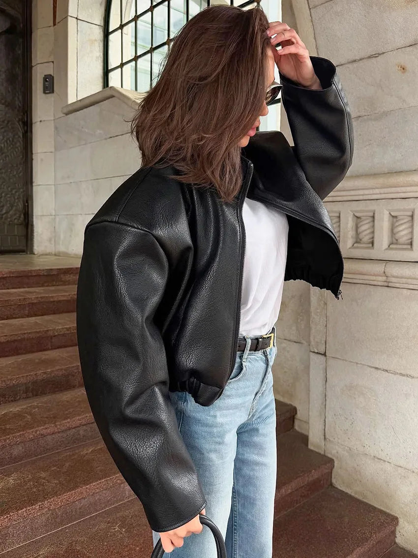 Women's 2025 Fall Winter Black PU Leather Jacket Oversized Commuter Style PU Leather Jacket for Women Office Wear Coat