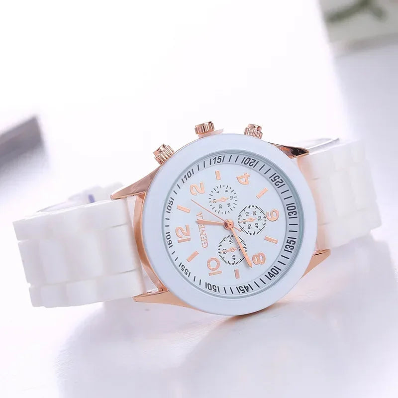 Fashion Women's Watches Casual Silicone Band Analog Quartz Watch （Without Box）