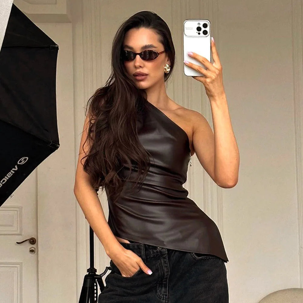 Solid color leather sleeveless irregular single shoulder sloping collar sexy slim zipper T-shirt