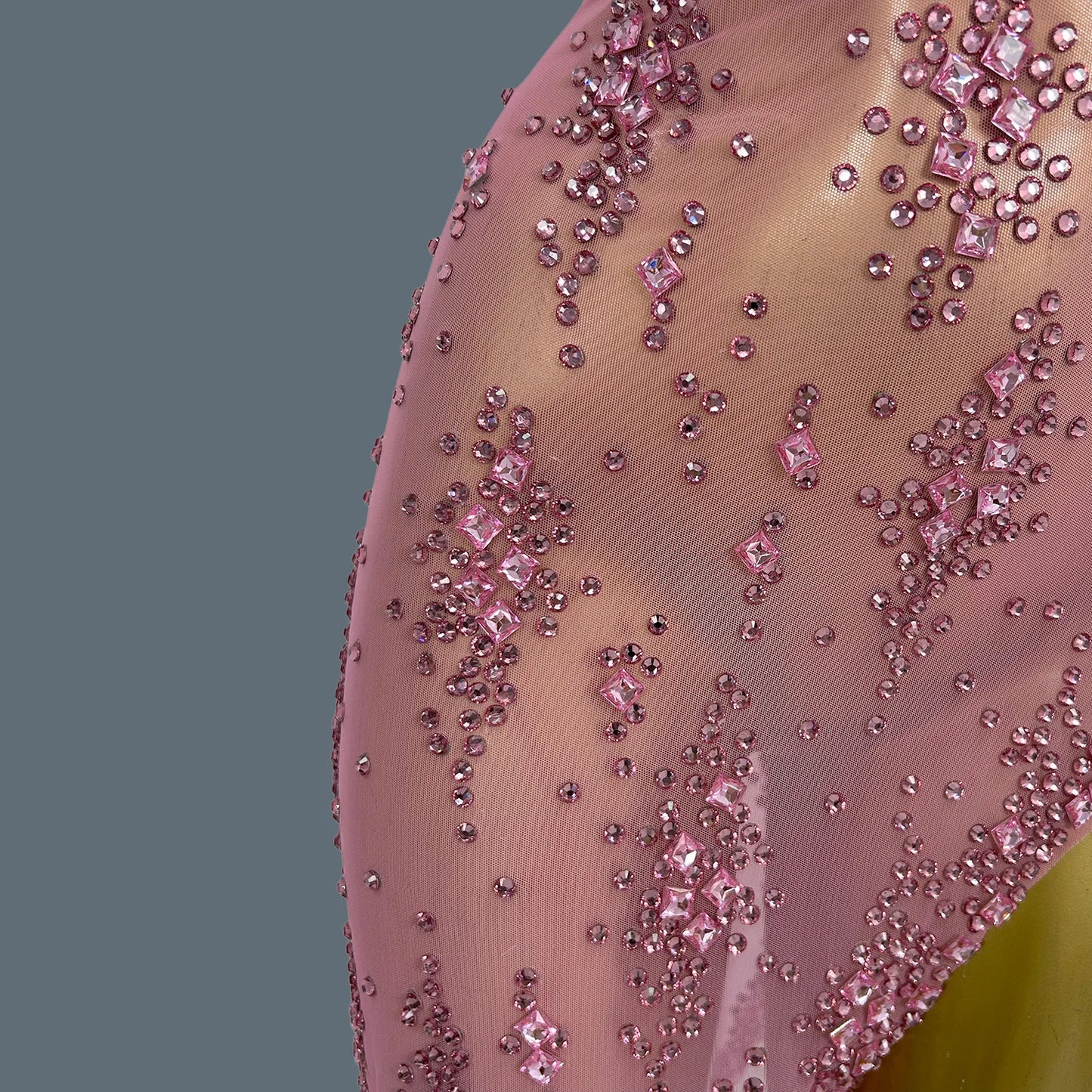 Women Luxury Shiny Pink Crystal Mesh Party Dresses Evening Birthday Celebrity Prom Gowns Nightclub Birthday Dance Costume Xinghe