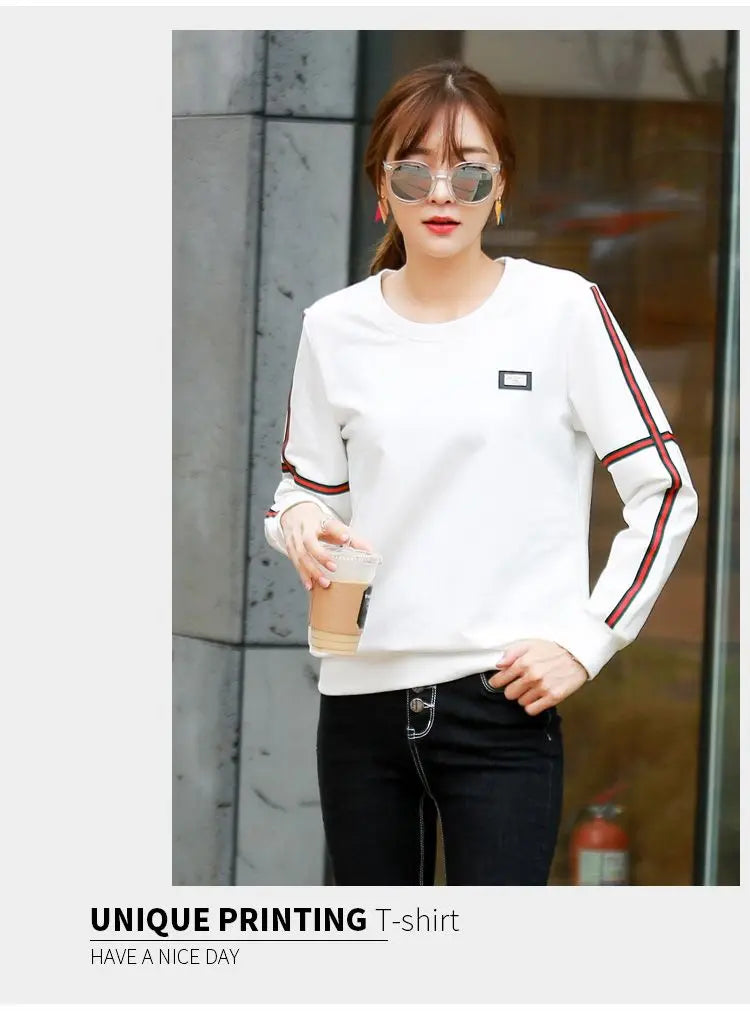 Spring Lady New Loose Appear Thin Long Sleeved Thin Style Korean Round Neck Patchwork Contrasting Colors Insert All-match Tops