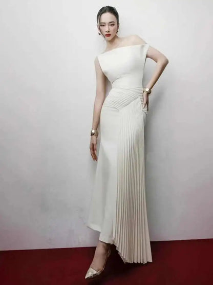 DEAT 2026 Spring Elegant Dress Skew Collar Pleated Design Sleeveless Patchwork High Waist Women's Evening Dresses New 35Z1402