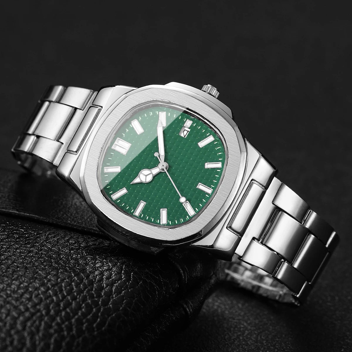 Luxury Square Men Business Watches Simple Calendar Quartz Watch for Mens Clock（Without Box）