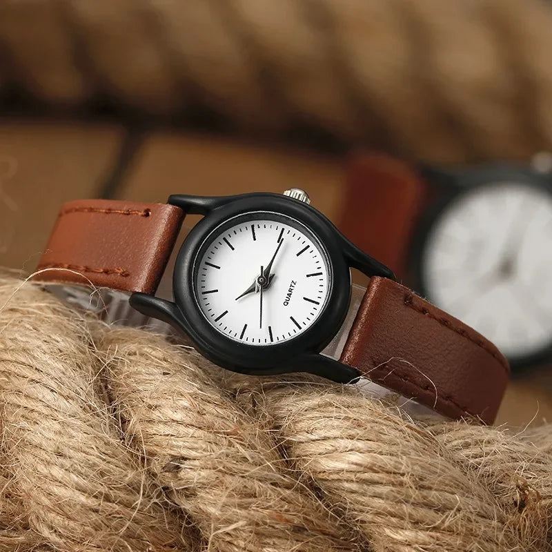 Classic Lovers Watches Men Women Casual Leather Strap Quartz Men's and Women's Pair Quartz Watch Gift High Quality