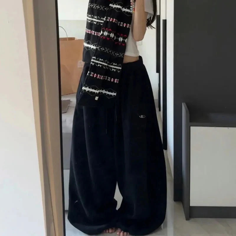 Oversize Cotton Woman Black Sweatpants Y2K Korean Streetwear Loose Casual Jogger Pants High Waist All Match Drawstring Trousers