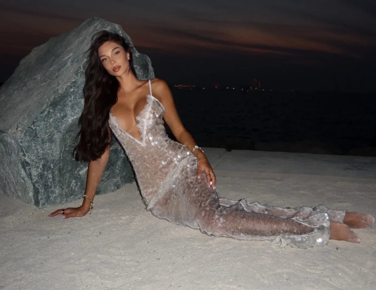 Sequins Lace Splicing Dress Women's Sexy V-veck Shiny Sleeveless Backless Sling Dresses 2026 Spring Summer New Ladies Beach Robe