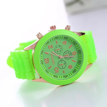 Fashion Women's Watches Casual Silicone Band Analog Quartz Watch （Without Box）