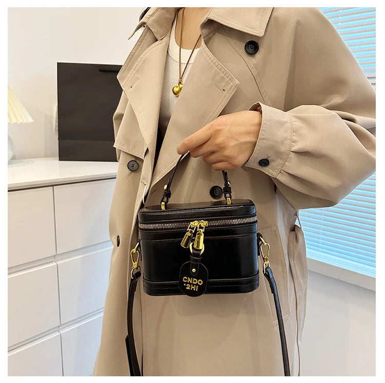 Women Fashion Tote Bucket Bags Solid Clor PU Leather Delicate Small Square Pack 2024 Trendy Female Crossbody Bag