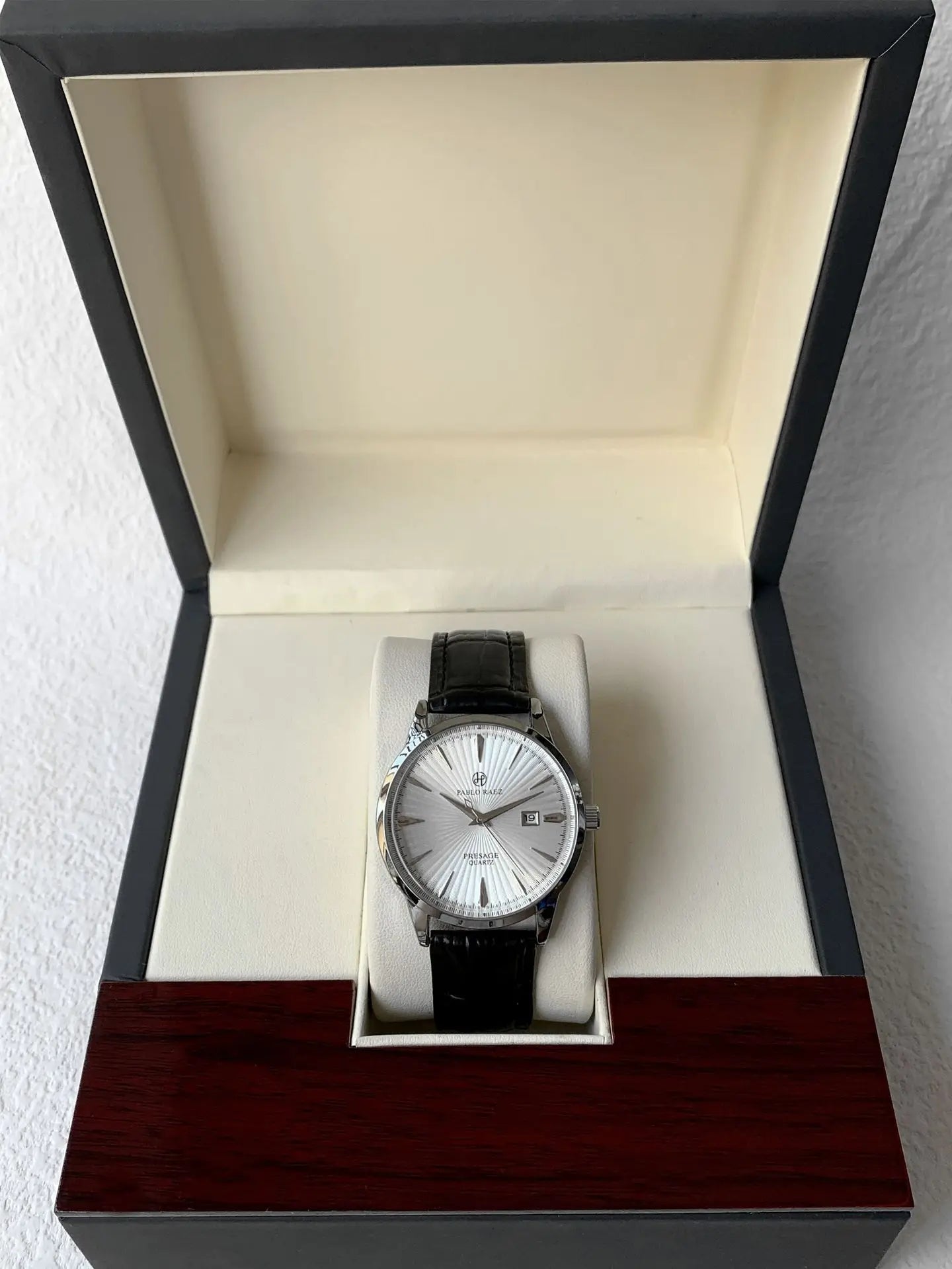 Top Brand Men's Watch Simple Business Waterproof Calendar Leather Strap Male Fashion Quartz Watches Gift: Box, Spare Battery
