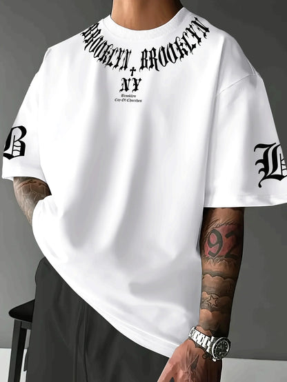 The new men's T-shirt for summer 2025 is a casual fashionable sporty breathable soft and simple 3D letter print