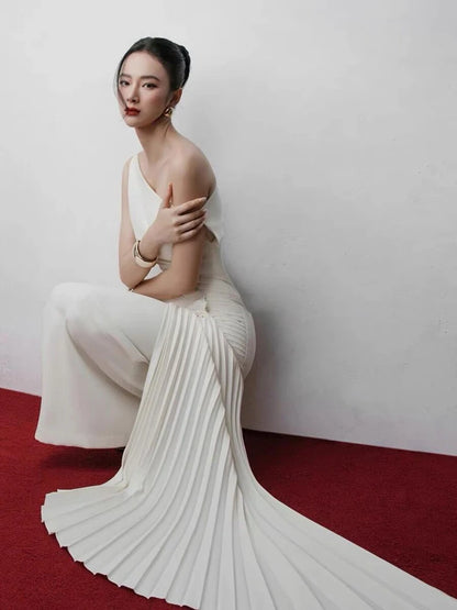 DEAT 2026 Spring Elegant Dress Skew Collar Pleated Design Sleeveless Patchwork High Waist Women's Evening Dresses New 35Z1402