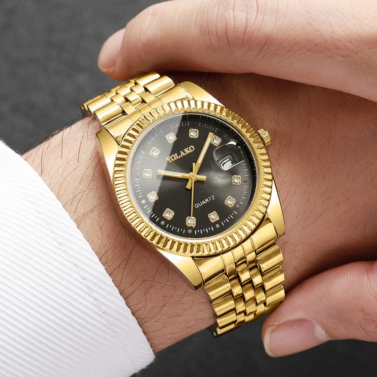 Luxury Rhinestone Men Business Watches Fashion Women Quartz Watch with Calendar Clock Gift（Without Box）