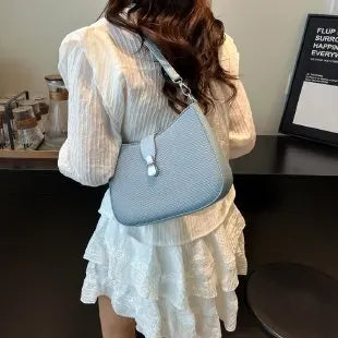 Large Capacity Diaper Bag For Women High-End Minimalist Leather Backpack Stylish Casual Unique Design Commuter