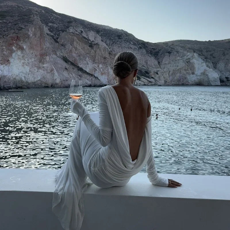 Chic Backless White Long Sleeved Slim Fit Dress for Women Pleated Elegant Round Neck Long Dresses 2024 New Female Evening Gowns