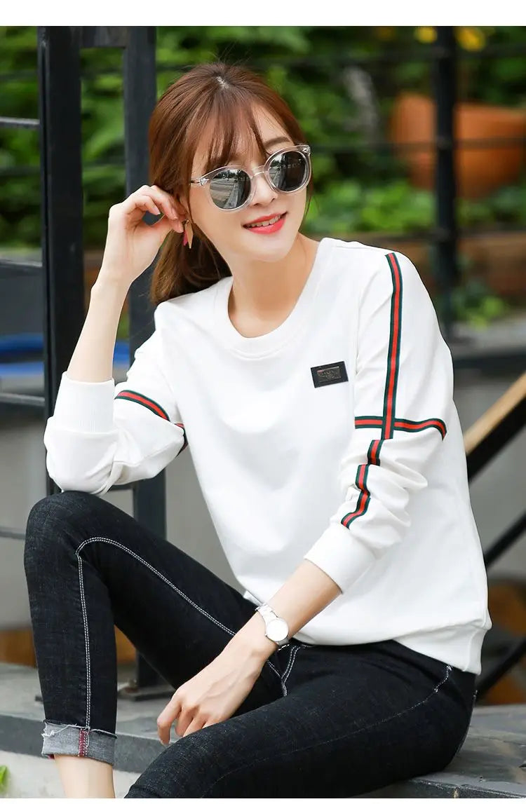 Spring Lady New Loose Appear Thin Long Sleeved Thin Style Korean Round Neck Patchwork Contrasting Colors Insert All-match Tops