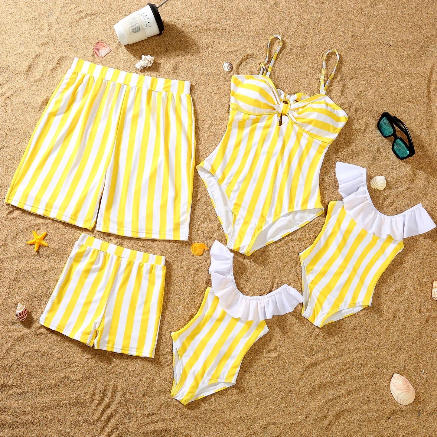 Mother and Daughter Matching Clothes Swimsuit 2026 New Family Swimwear Ruffles One-Piece Suit Swimming Shorts Vacation Beachwear