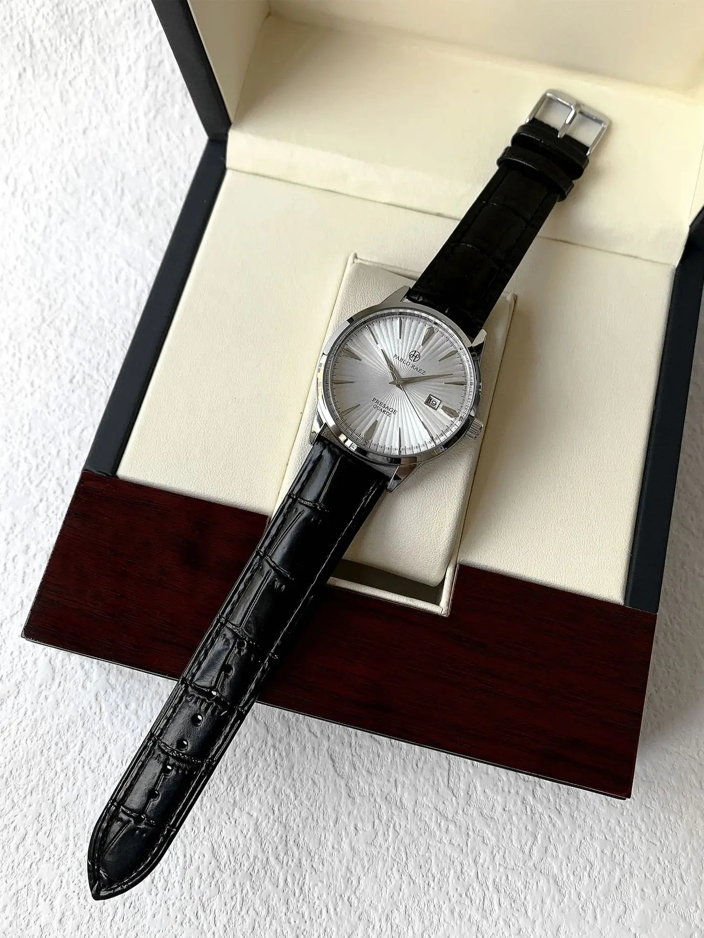 Top Brand Men's Watch Simple Business Waterproof Calendar Leather Strap Male Fashion Quartz Watches Gift: Box, Spare Battery