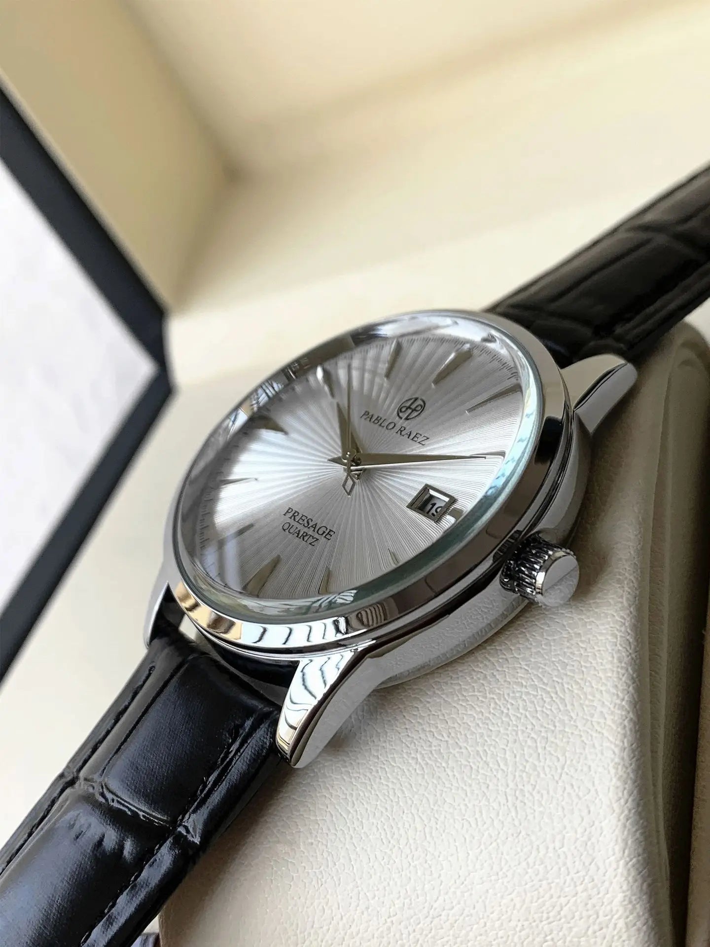 Top Brand Men's Watch Simple Business Waterproof Calendar Leather Strap Male Fashion Quartz Watches Gift: Box, Spare Battery