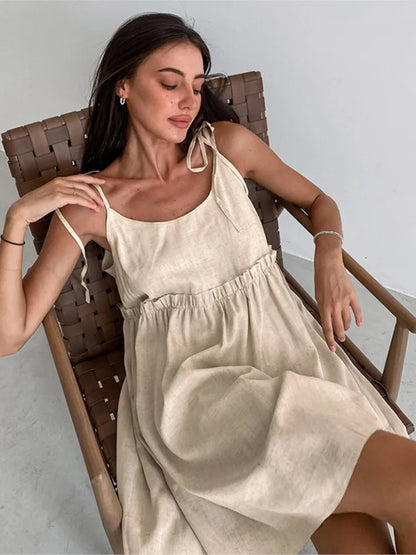 Solid Color Leace-up Spaghetti Strap Dresses Women Fashion Folds A-line Mini Dress Temperament Lady Commuting Short Vestidos New