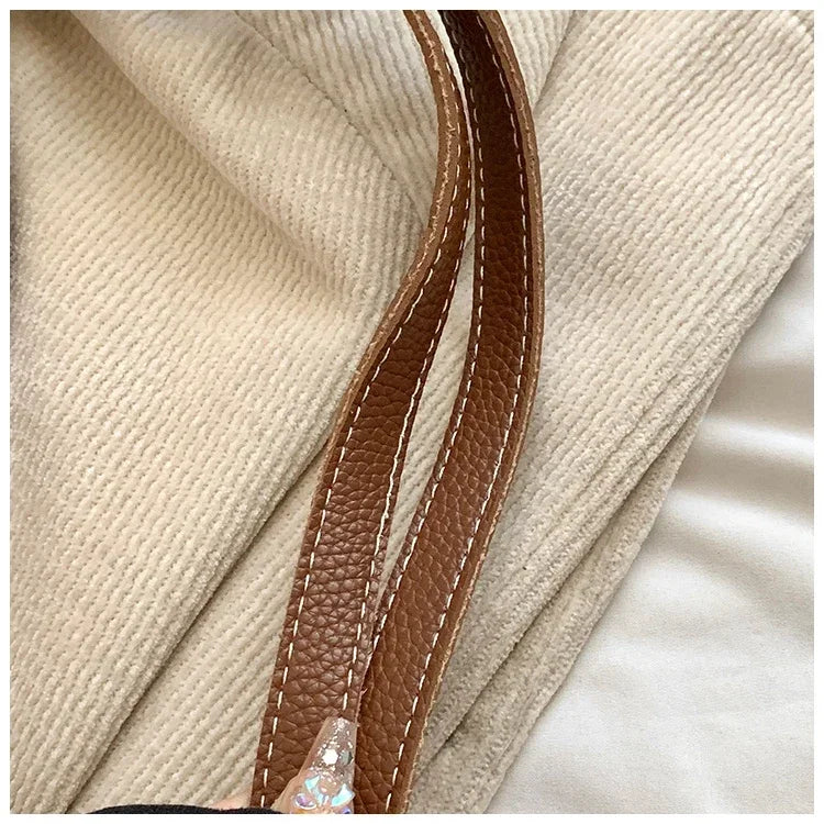 New Handheld Tote Bag Large Capacity Fashionable Women's Bag Premium Single Shoulder Underarm Bag Trousses De L’épaule