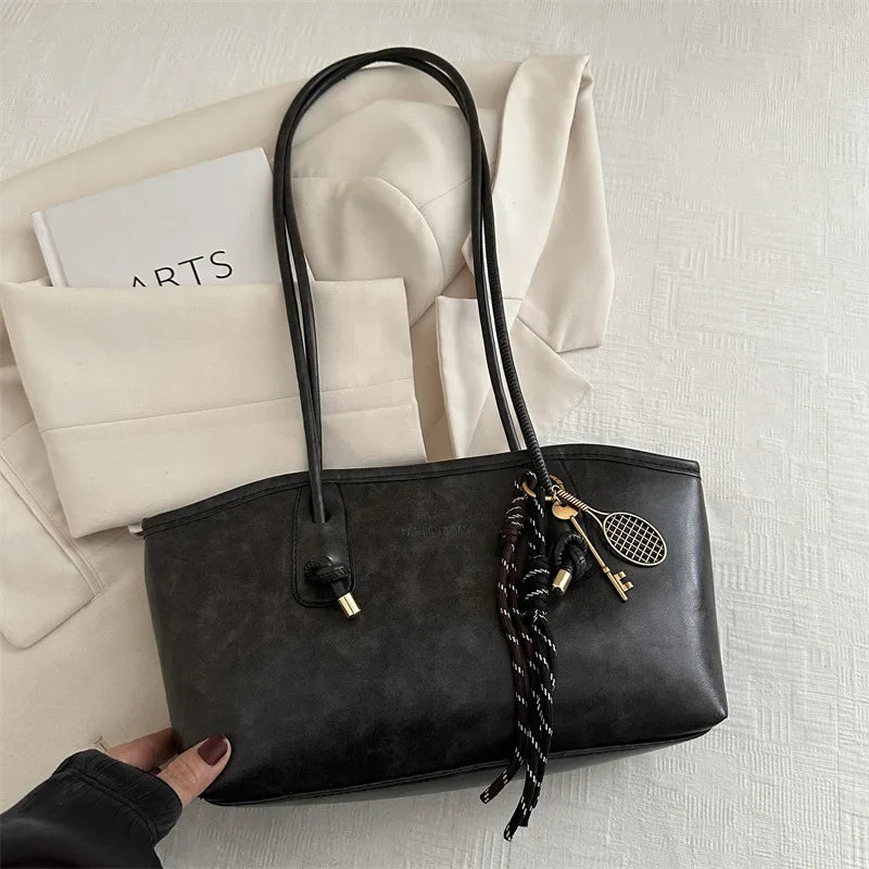 European American Retro Tote Bag, Korean Fashion Shoulder Bags Advanced Simple Handbag New Large Capacity Pendant Versatile Bags