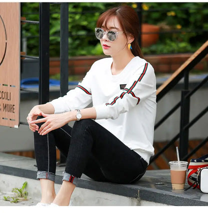 Spring Lady New Loose Appear Thin Long Sleeved Thin Style Korean Round Neck Patchwork Contrasting Colors Insert All-match Tops