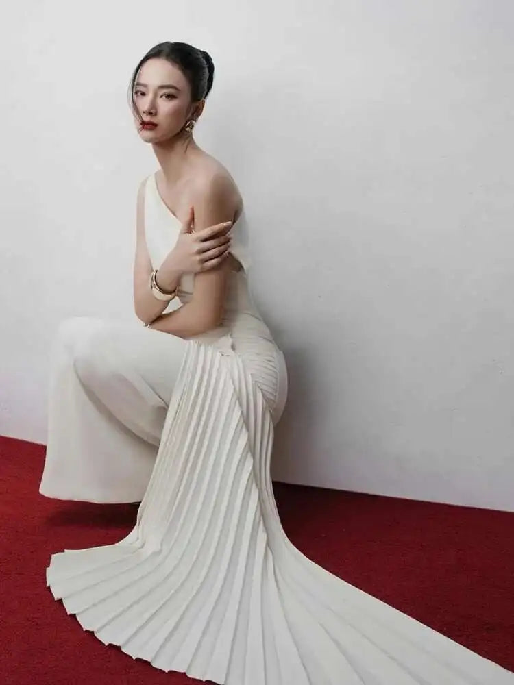 DEAT 2026 Spring Elegant Dress Skew Collar Pleated Design Sleeveless Patchwork High Waist Women's Evening Dresses New 35Z1402