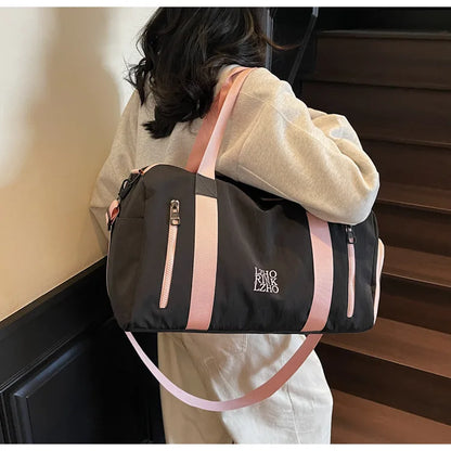 Fashion Travel Bags For Women Large Capacity Men's Sports bag Waterproof Weekend Sac Voyage Female Messenger Bag Dry And Wet