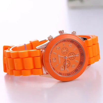 Fashion Women's Watches Casual Silicone Band Analog Quartz Watch （Without Box）