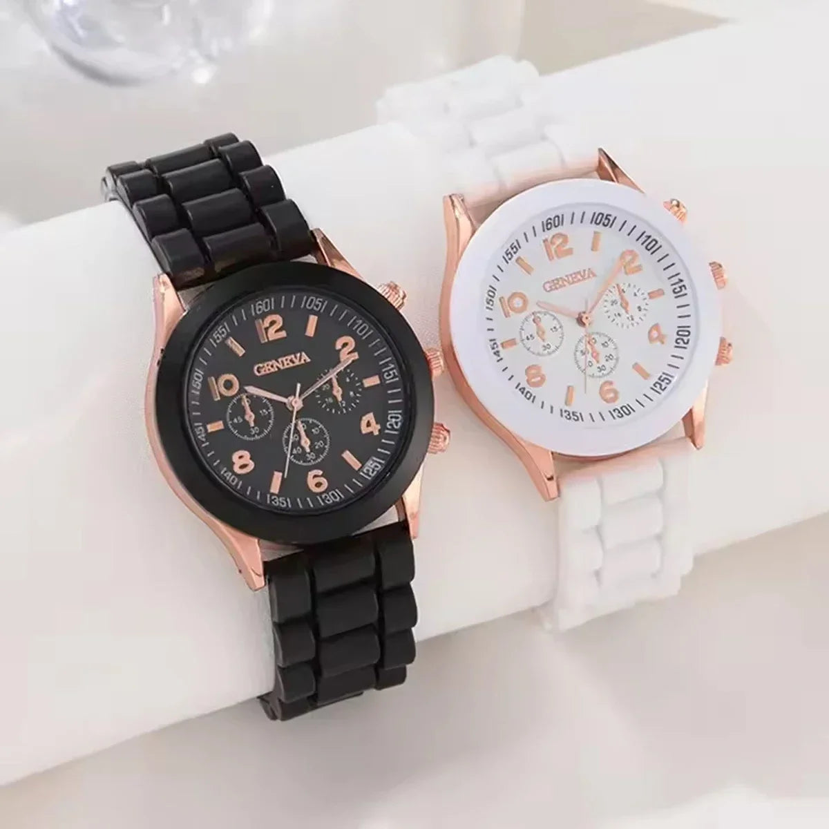 Fashion Women's Watches Casual Silicone Band Analog Quartz Watch （Without Box）