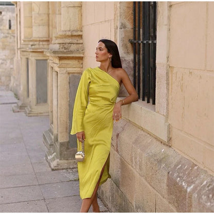 Sexy Women One Shoulder Long Sleeve Dresses Elegant Backless Split Side Slit Bodycon Dress 2023 Fashion Pleated Ladies Robe